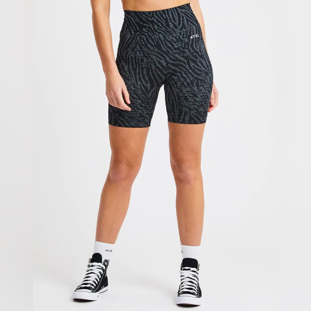 AYBL Evolve Animal Seamless Shorts, Black, XL